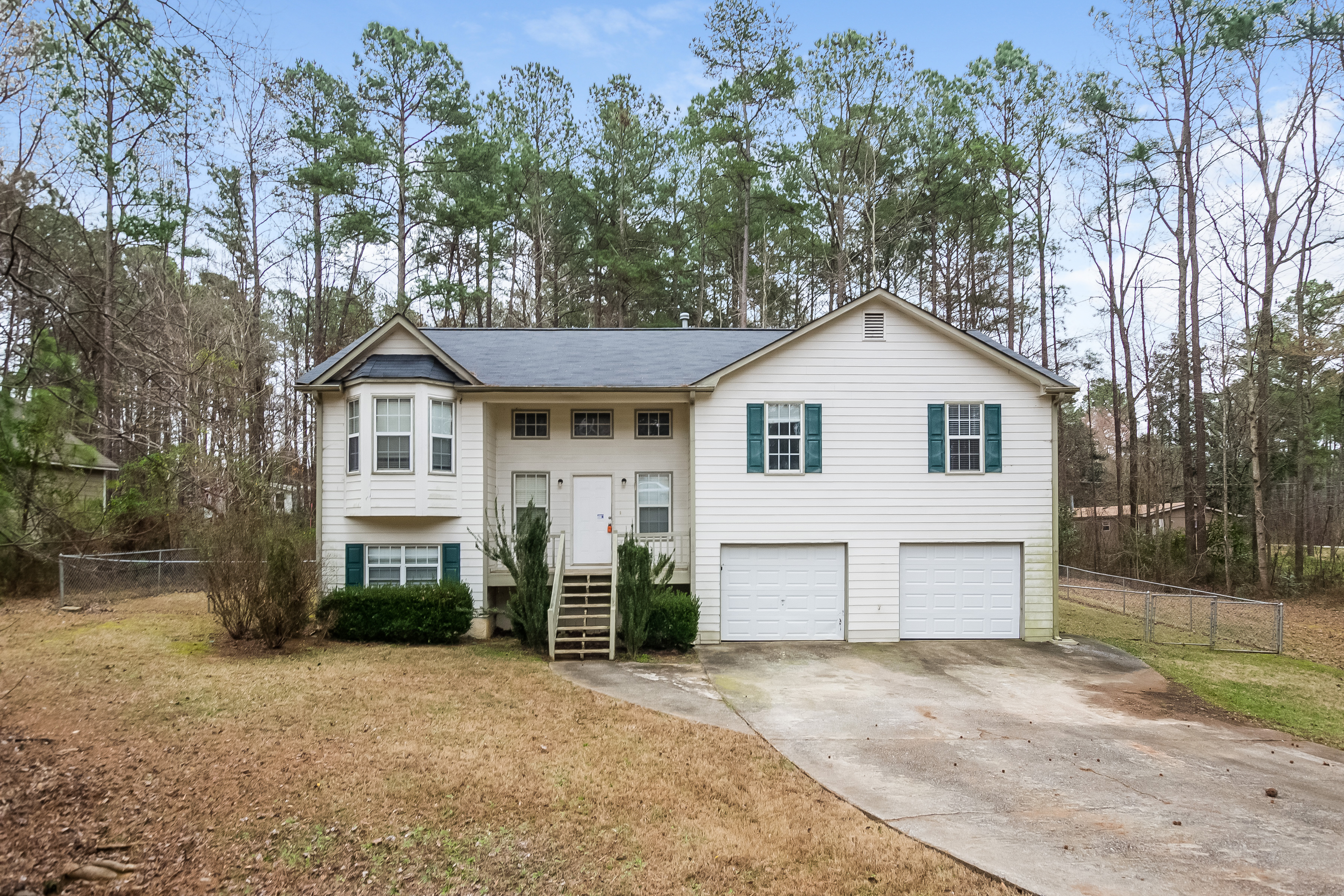 325 King Henry Rd Dallas, GA 30157